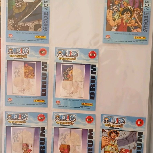 One Piece Panini album with cards like new, 221 total