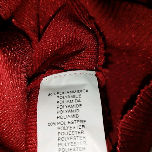 Red sweater new with shine and elasticity