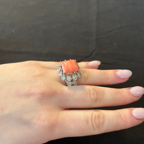 Silver 925 ring like new with orange and white stones