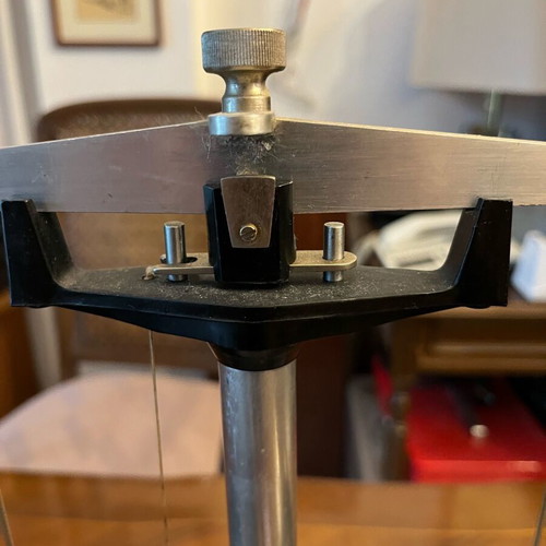 Precision scale used in good condition without weights