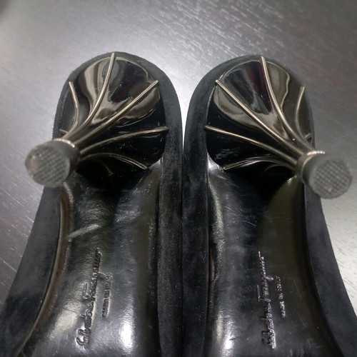 Ferragamo pumps used, size 37, black