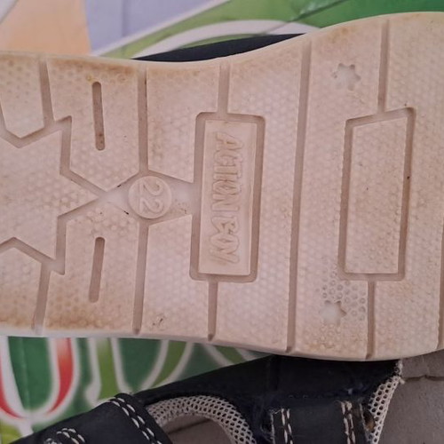 Action Boy sandals used, size 22, black