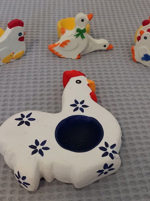 Easter egg holders like new, set of 4 pieces