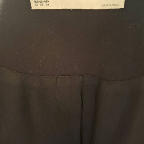 Zara black blazer used with padded shoulders and lining