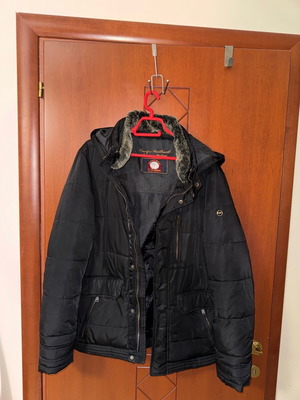 Carpe Diem Jeremy Pacific Northwest men's winter jacket black like new