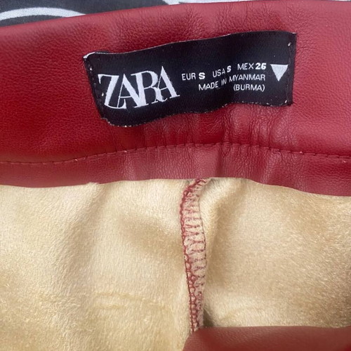 Zara red faux leather pants size S like new