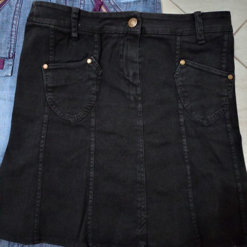 Mini denim skirts pack of 4 size M like new