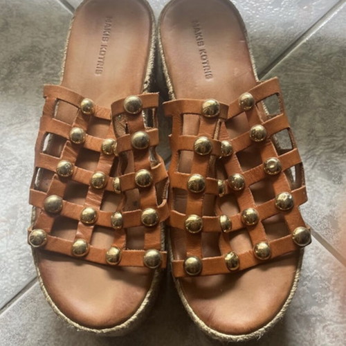 Makis Kotris sandals like new, size 39, beige and gold