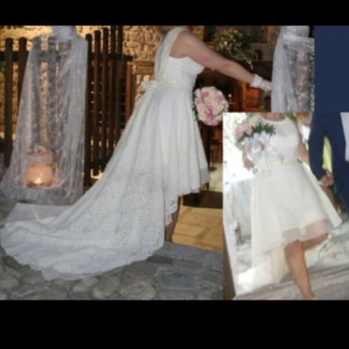 Wedding dress like new, ivory lace with decorative belt and long train