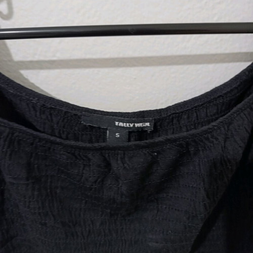 Women's blouses like new, size M, black, set of 2