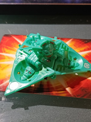 Bakugan New Vestroia Trap Triad El Condor