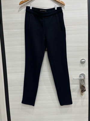 Zara women's pants used, dark blue, size medium