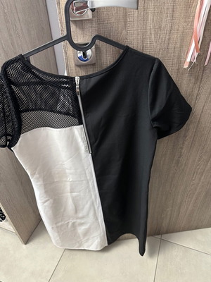 Dresses pack small-medium, excellent condition
