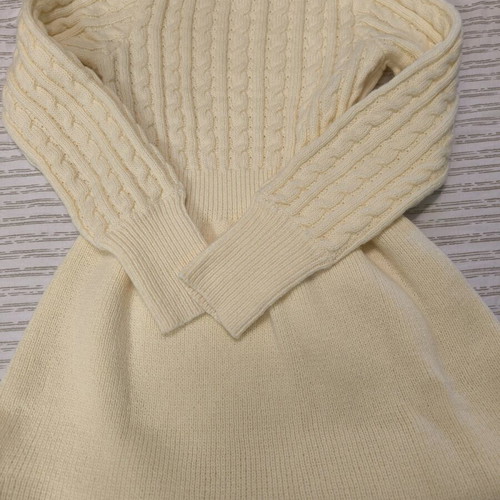 White knitted Shein dress new with elastic waist