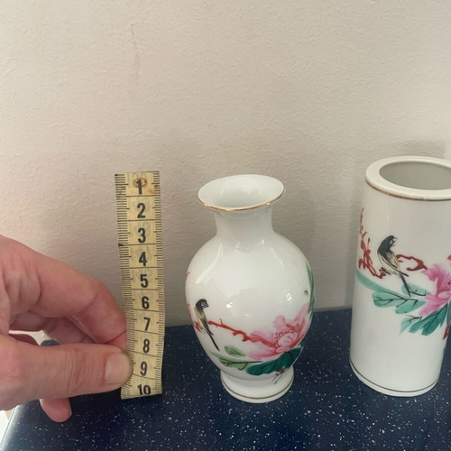 Set of 4 used Chinese Qianjiang Cai vases with birds and blossoms
