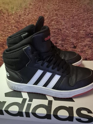 Adidas αθλητικά παπούτσια, μέγεθος 39, αυθεντικά