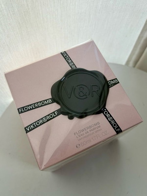 VIKTOR & ROLF Flowerbomb Eau de Parfum Spray 50ml καινούργιο