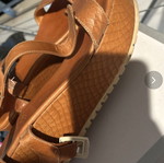 Sandals like new, size 40