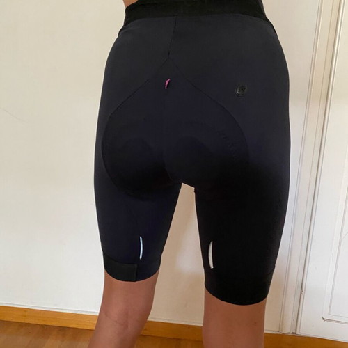 Assos women's padded cycling shorts black size S like new