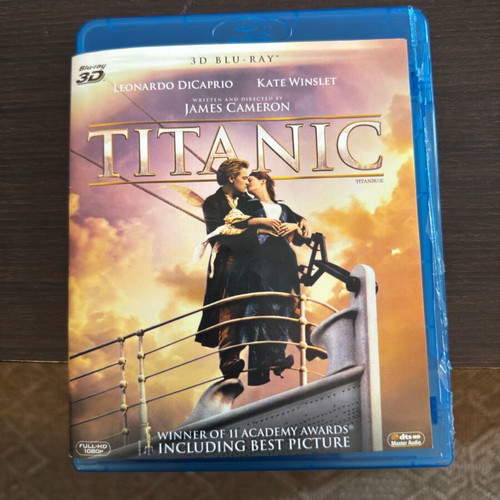 Titanic Blu-ray 3D like new with subtitles