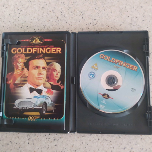 James Bond DVD collection with Sean Connery used, 6 films with English subtitles