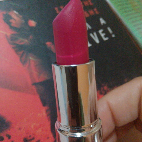 Seventeen Matte Lipstick Fuchsia New
