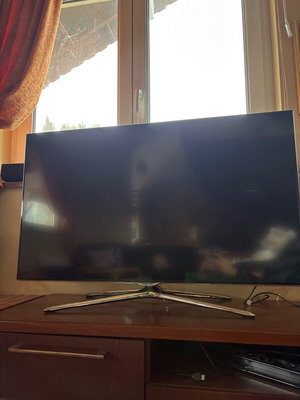 Samsung TV 46 inch model UE46F6500SS like new, smart LED Full HD