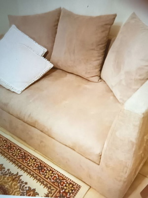 Sofa in excellent condition