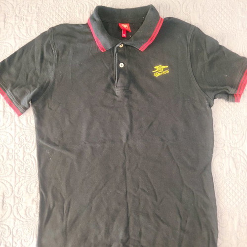 Arsenal polo used, black, size Medium, collectible from England