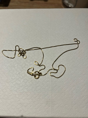 Necklace used in gold color made of 925 silver, 47 cm