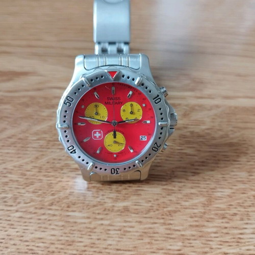 Swiss Military wristwatch 1515.9 like new, waterproof, steel with chronograph