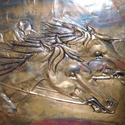Copper painting signed by artist, two racehorses, like new
