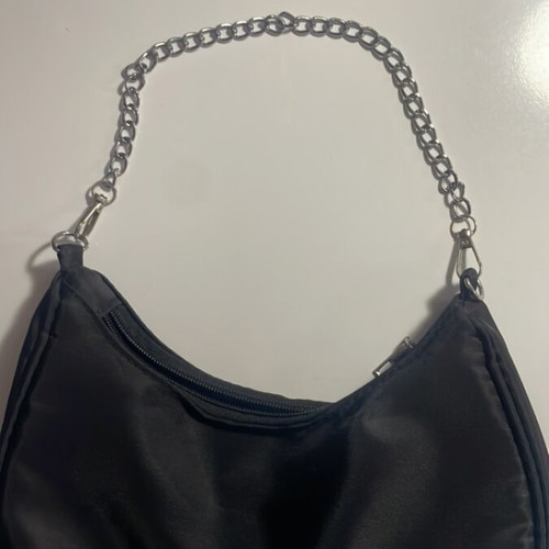 Shein Shoulder Bag 24cm like new, black with silver chain