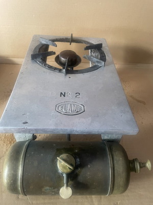 Vintage Flame No 2 Oil Stove used, 1950