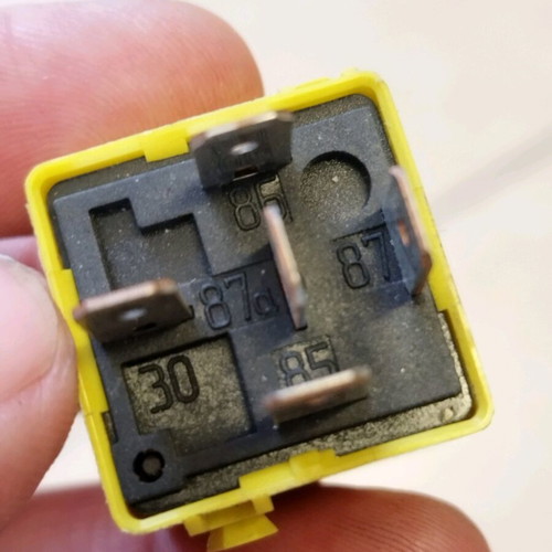 Mercedes 30A relay used 12V, genuine