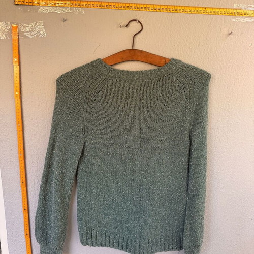 H&M women's green knitted sweater like new, size XS