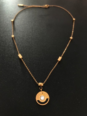 Necklace with pendant