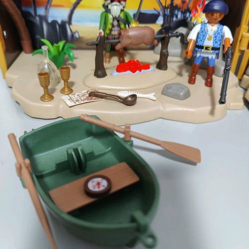 Playmobil Pirate Carrying Case like new