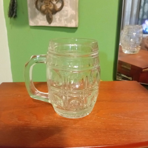 Brava barrel-shaped glass like new, collectible