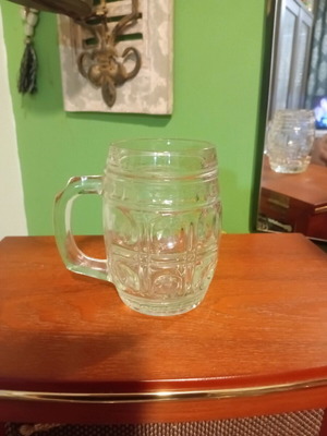 Brava barrel-shaped glass like new, collectible