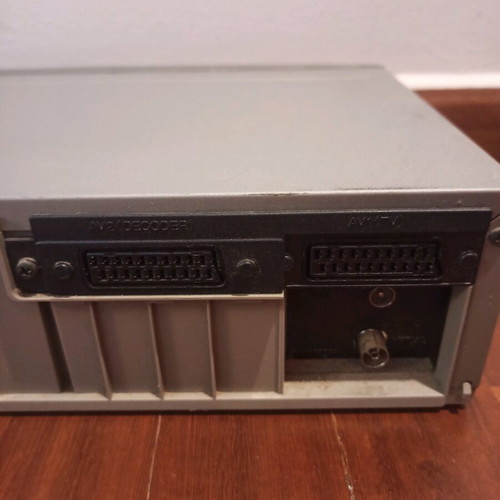 Funai 17A-600 VHS Video Player μεταχειρισμένο, με βλάβη για επισκευή ή ανταλλακτικά