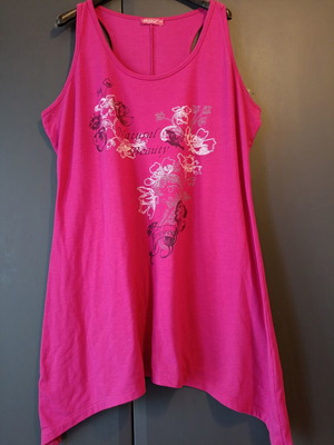 Okay plus size XXL fuchsia tank top with floral design, like new
