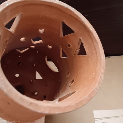 Clay decorative flaros used, good condition
