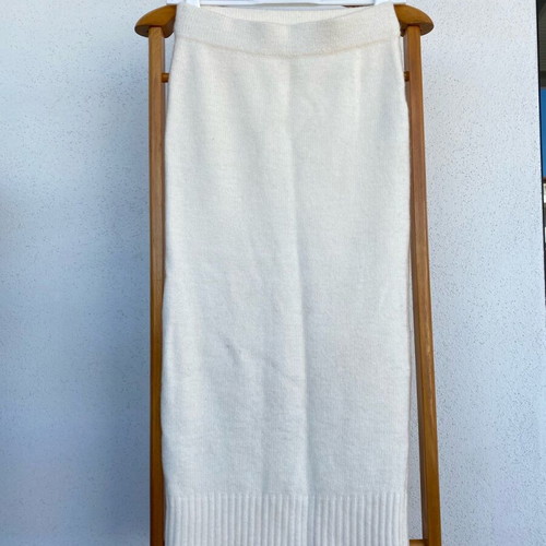 Knitted maxi skirt like new, beige, size XS