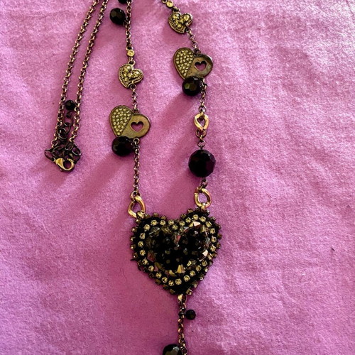 Vintage Statement Necklace with Black Heart, Zirconia & Romantic Gothic Details used