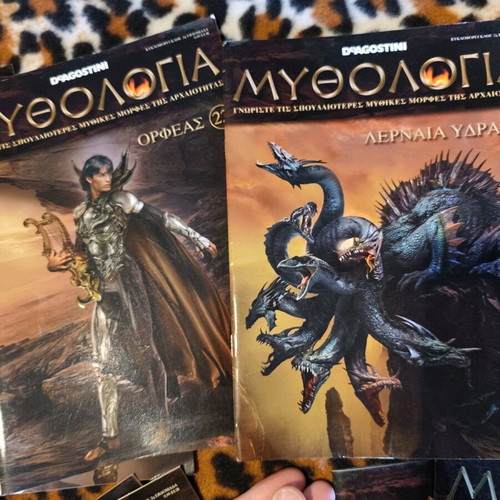 DeAgostini Mythology series magazines and miniatures like new