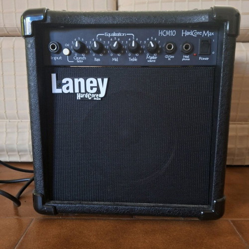 Yamaha EG-112 electric guitar like new with Laney Hardcore max amplifier and case