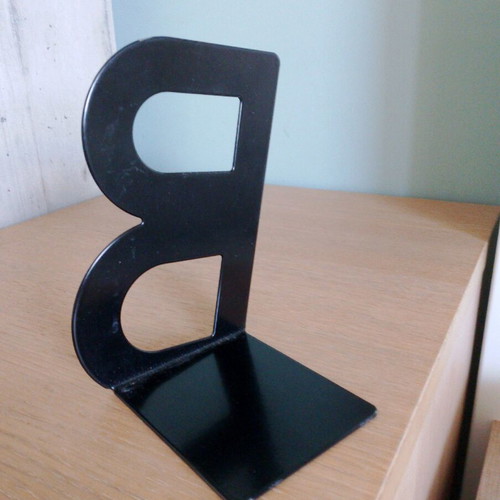 Bookend new in excellent condition