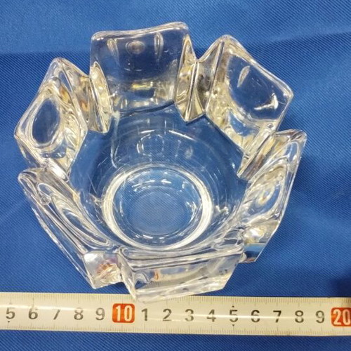 Orrefors Corona crystal bowl like new