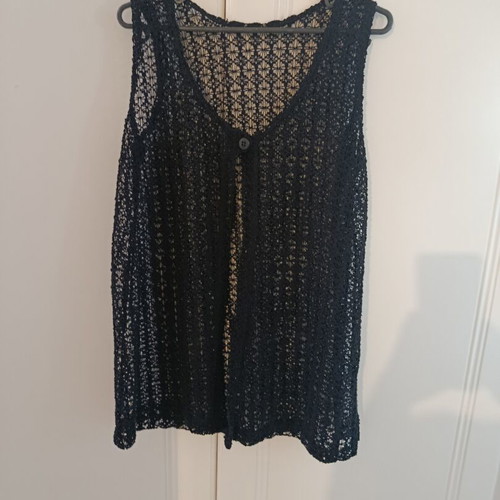 Cover vest one size like new